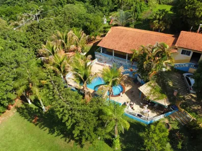 Fazenda/Sítio com 8 Quartos à venda, 320m² no Núcleo Urbano Bom Jardim, Jaguariúna