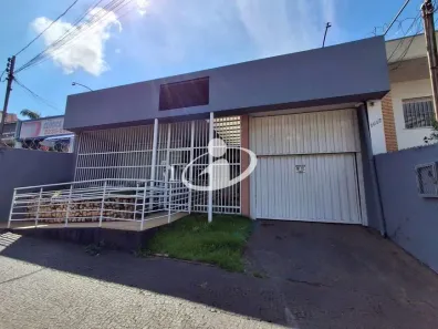 Imóvel Comercial com 6 Quartos para alugar, 316m² no Osvaldo Rezende, Uberlândia