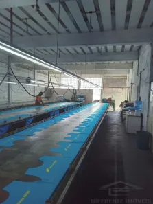 Galpão/Depósito/Armazém à venda, 680m² no Parque Peruche, São Paulo