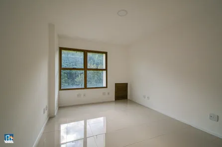 Ponto Comercial para alugar, 25m² no Freguesia (Jacarepaguá), Rio de Janeiro