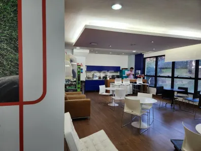 Sala Comercial com 2 Quartos para alugar, 328m² no Parque dos Resedás, Campinas