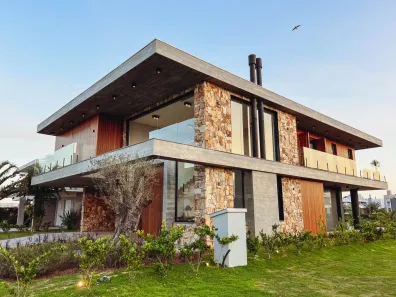 Casa de Condomínio com 5 Quartos à venda, 484m² no , Torres