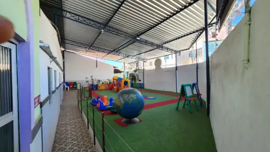 Prédio Comercial com 8 Quartos à venda, 1540m² no Itapuã, Salvador