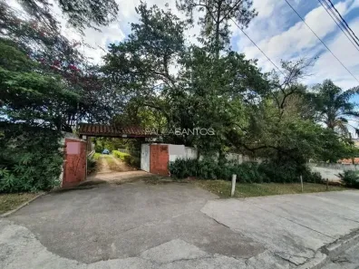 Fazenda/Sítio com 3 Quartos à venda, 428m² no Caguassu, Sorocaba
