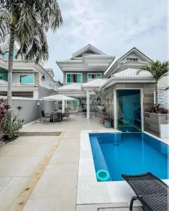 Casa de Condomínio com 5 Quartos à venda, 263m² no Recreio dos Bandeirantes, Rio de Janeiro