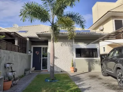 Casa com 3 Quartos à venda, 100m² no Cachoeira do Bom Jesus, Florianópolis
