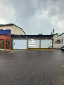 Casa com 3 Quartos à venda, 250m² no Tarumã, Manaus