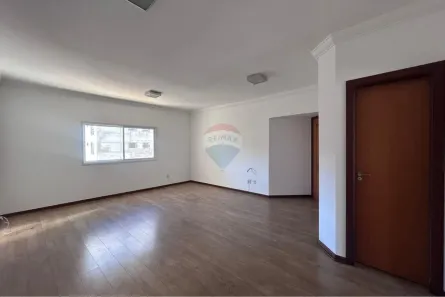Apartamento com 3 Quartos para alugar, 203m² no Centro, Poços de Caldas