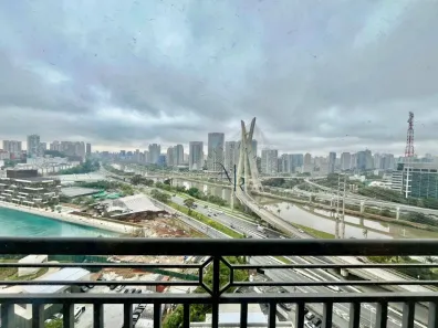Apartamento com 3 Quartos para alugar, 233m² no Real Parque, São Paulo