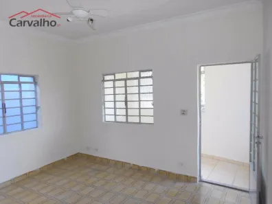 Casa com 2 Quartos para alugar, 130m² no Jardim Japão, São Paulo