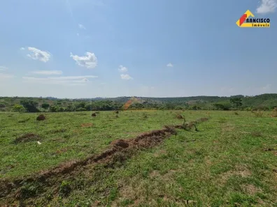 Lote/Terreno à venda, 200000m² no Residencial Alto das Oliveiras, Divinópolis