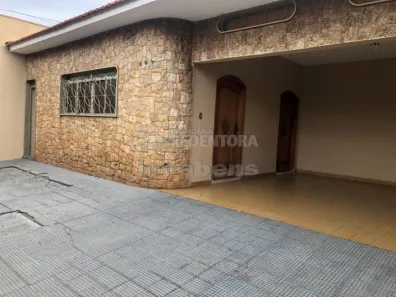 Casa com 3 Quartos à venda, 200m² no Vila Ideal, São José do Rio Preto