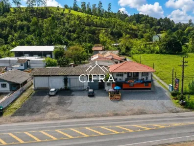 Galpão/Depósito/Armazém com 4 Quartos à venda, 731m² no Albertina, Rio do Sul