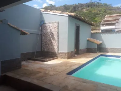 Casa com 5 Quartos à venda, 360m² no Piratininga, Niterói