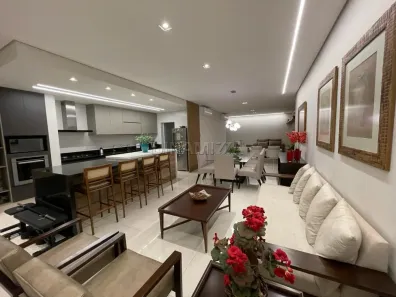 Apartamento com 3 Quartos à venda, 270m² no Santa Maria, Uberaba