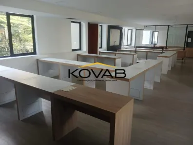 Sala Comercial para alugar, 220m² no Cidade Monções, São Paulo