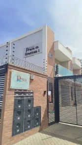 Sobrado com 3 Quartos para alugar, 106m² no Graciosa - Orla 14, Palmas