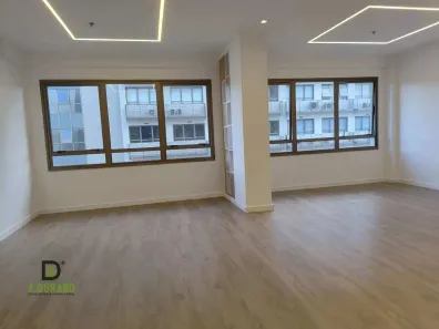 Sala Comercial para alugar, 51m² no Del Castilho, Rio de Janeiro