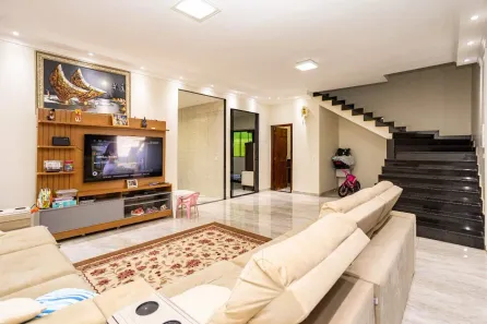 Casa com 3 Quartos à venda, 250m² no Taguatinga Norte, Brasília
