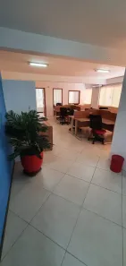 Sala Comercial para alugar, 140m² no Sol e Mar, Macaé