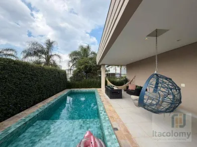 Casa de Condomínio com 3 Quartos à venda, 245m² no Cidade Tamboré, Santana de Parnaíba