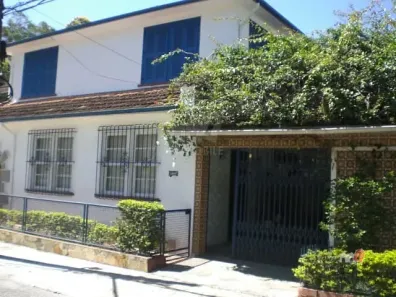Casa com 4 Quartos à venda, 10m² no Valparaíso, Petrópolis