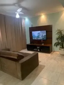 Casa com 3 Quartos à venda, 220m² no Taiaman, Uberlândia