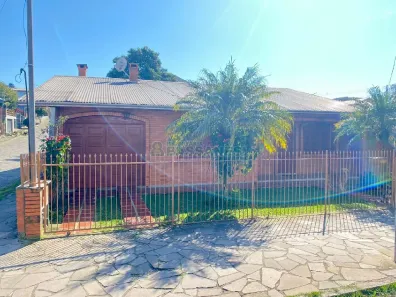 Casa com 3 Quartos à venda, 138m² no Kayser, Caxias do Sul
