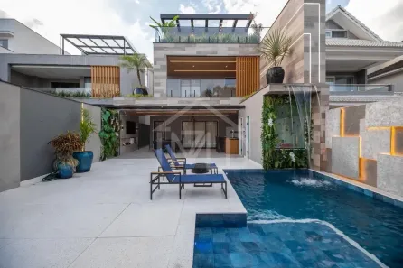 Casa de Condomínio com 4 Quartos para alugar, 350m² no Recreio dos Bandeirantes, Rio de Janeiro