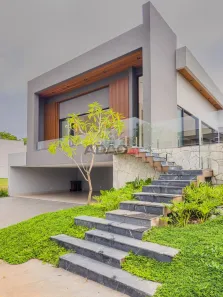 Casa de Condomínio com 5 Quartos à venda, 792m² no Jardins Munique, Goiânia