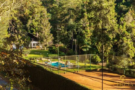 Fazenda/Sítio com 8 Quartos à venda, 580m² no Mury, Nova Friburgo