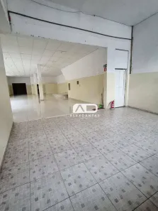 Galpão/Depósito/Armazém para alugar, 335m² no Jardim Sapopemba, São Paulo