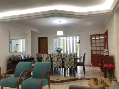 Casa com 4 Quartos à venda, 241m² no Jardim Paulista I, Jundiaí