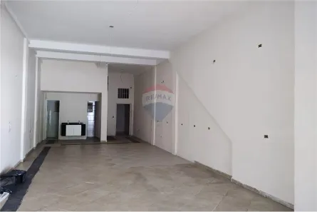 Ponto Comercial para alugar, 400m² no Vila Thais, Atibaia