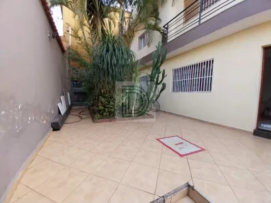 Sobrado com 3 Quartos à venda, 220m² no Jardim D'Abril, São Paulo