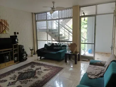 Casa com 5 Quartos à venda, 570m² no Grajaú, Rio de Janeiro
