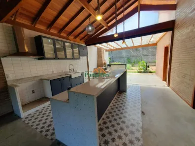 Casa com 3 Quartos à venda, 360m² no Manguinhos, Serra
