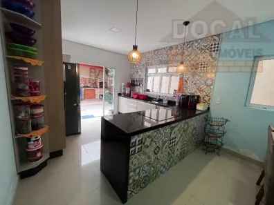 Casa de Condomínio com 3 Quartos à venda, 151m² no Morada dos Pássaros, Taboão da Serra
