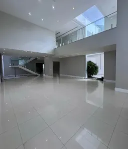 Casa de Condomínio com 5 Quartos para alugar, 801m² no Ponta Negra, Manaus