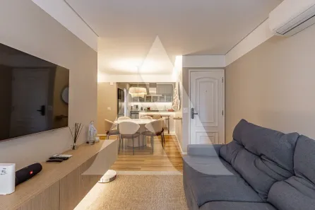 Apartamento com 2 Quartos para alugar, 96m² no Moema, São Paulo