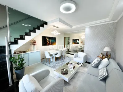 Sobrado com 3 Quartos à venda, 147m² no Vila Curuçá, Santo André
