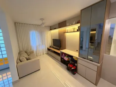 Sobrado com 3 Quartos à venda, 76m² no Jardim Interlagos, Hortolândia
