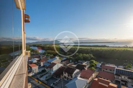 Apartamento com 3 Quartos à venda, 77m² no Costeira do Pirajubaé, Florianópolis