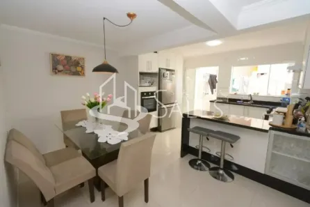 Casa com 7 Quartos à venda, 333m² no Cupecê, São Paulo