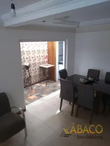 Casa com 3 Quartos à venda, 180m² no Jardim Tangará, São Carlos