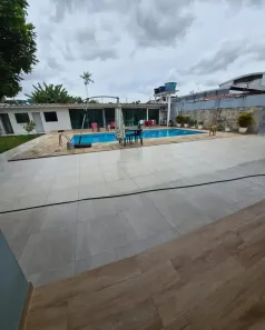 Casa com 4 Quartos para alugar, 450m² no Planalto, Manaus