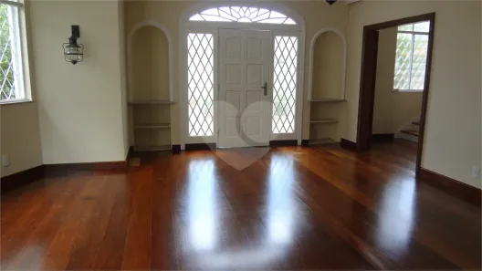 Casa com 3 Quartos à venda, 300m² no Sumaré, São Paulo