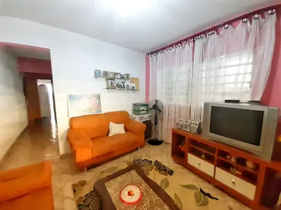 Casa com 6 Quartos à venda, 128m² no Jardim Uirá, São José dos Campos