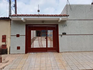 Casa com 3 Quartos à venda, 330m² no Jardim Paulistano, Americana