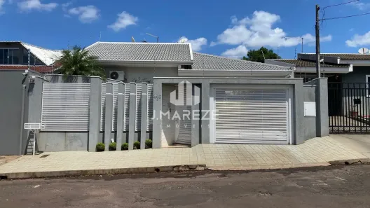 Casa com 2 Quartos à venda, 196m² no Jardim Catuaí, Apucarana